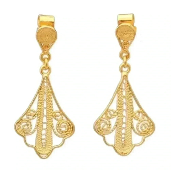 24K Gold Plated 925 Sterling Silver Filigree
Dangle Earrings “Peruvian Lace” NEW - Picture 2 of 2